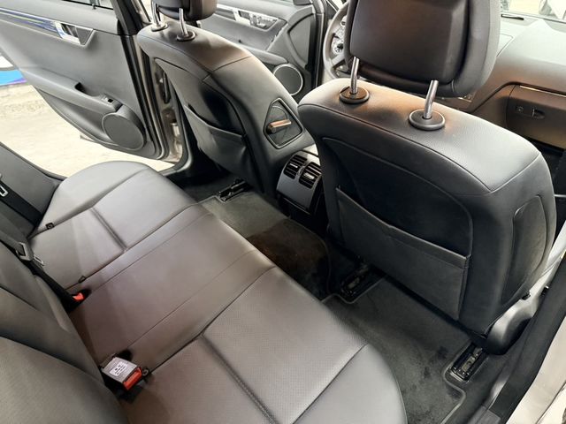 M-BENZ賓士 C200K  第10張相片