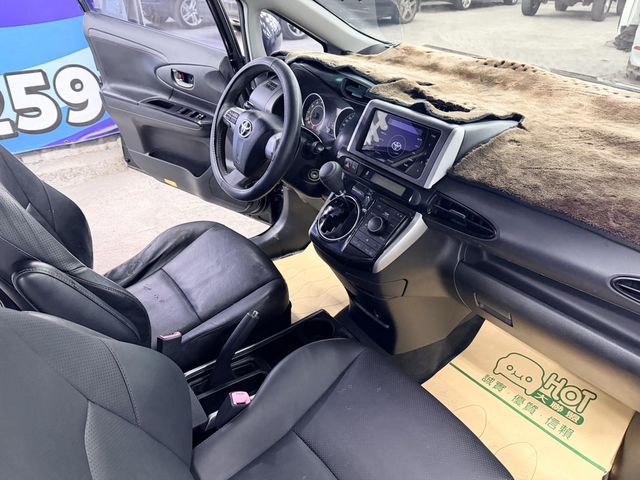 TOYOTA豐田 WISH  第15張相片