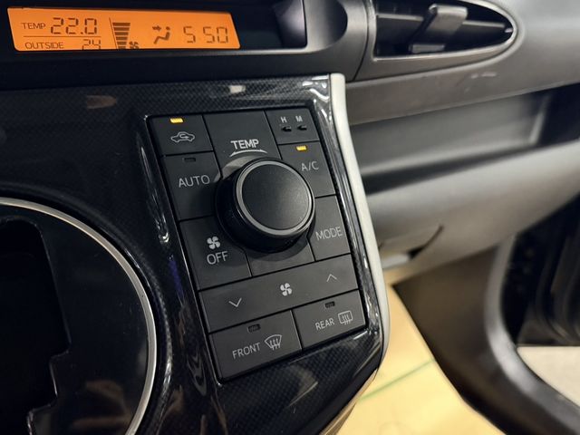 TOYOTA豐田 WISH  第27張相片