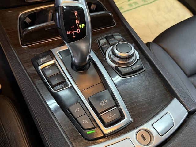 BMW寶馬 730D  第3張相片