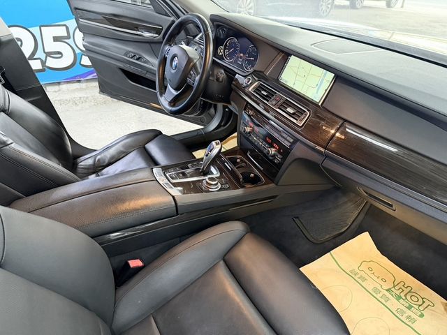 BMW寶馬 730D  第16張相片
