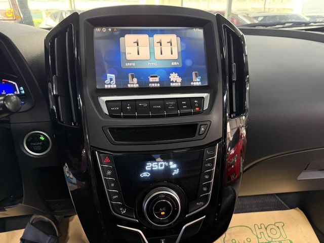 LUXGEN納智捷 U6 TURBO  第16張相片