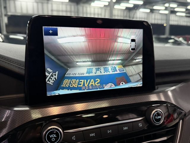 FORD福特 KUGA  第12張相片