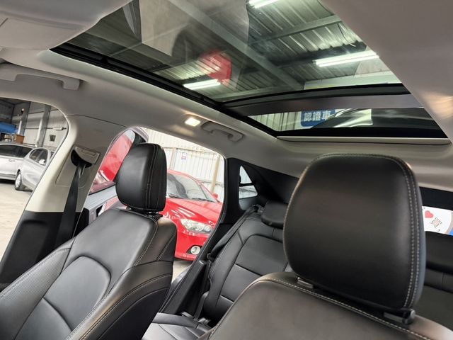 FORD福特 KUGA  第13張相片