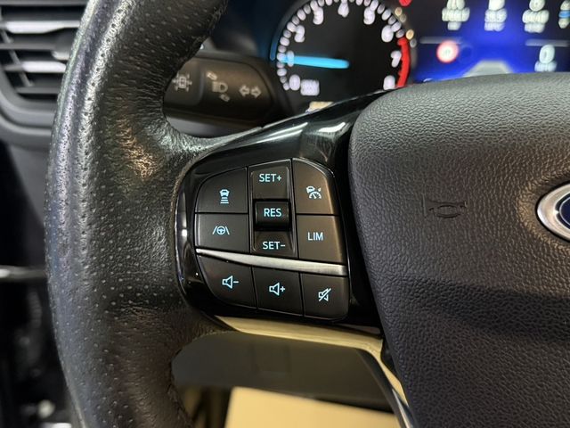 FORD福特 KUGA  第18張相片