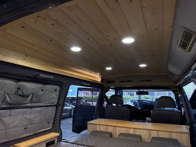 MITSUBISHI三菱 DELICA  第10張相片