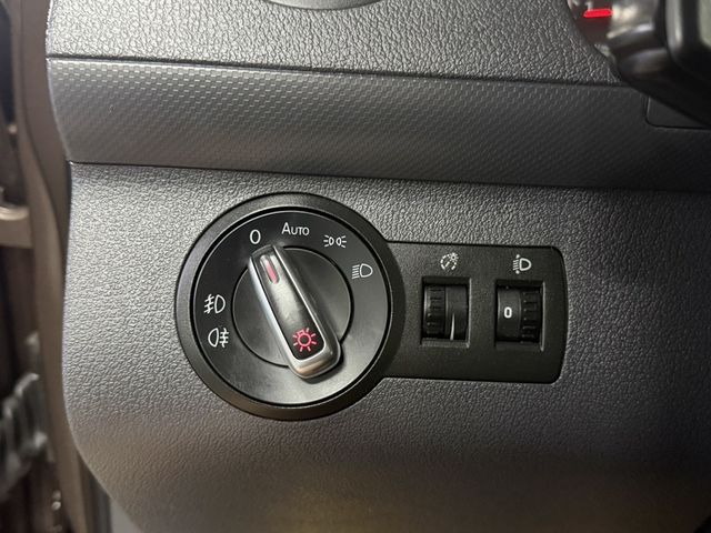 VOLKSWAGEN福斯 CADDY  第13張相片