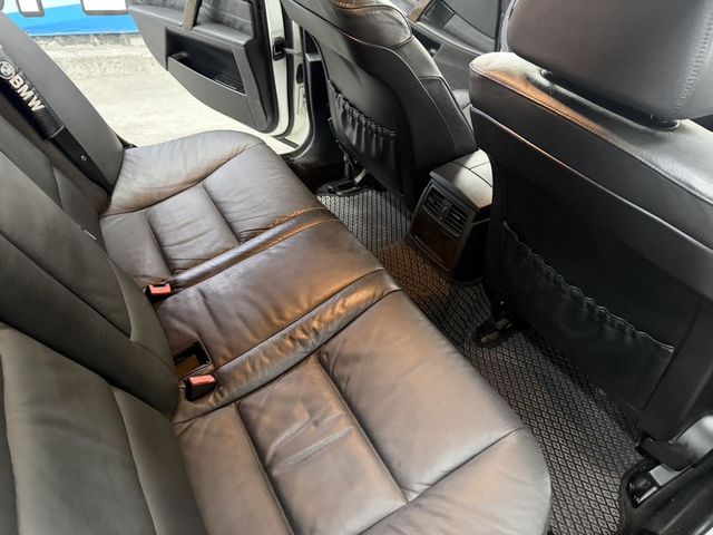 BMW寶馬 520I  第10張相片