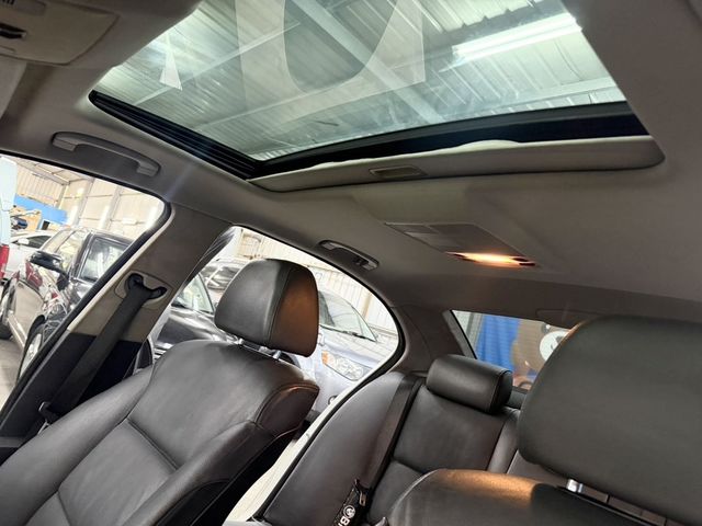 BMW寶馬 520I  第11張相片