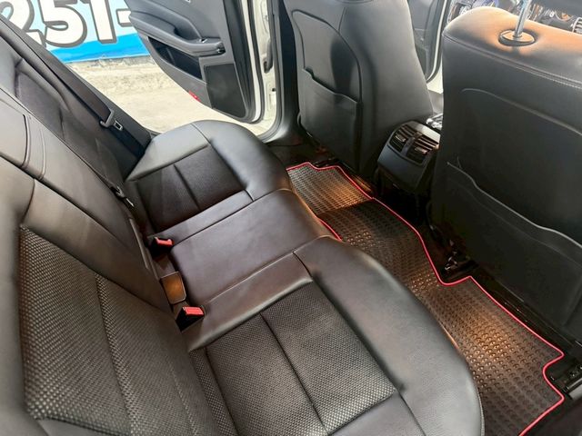 M-BENZ賓士 E200  第10張相片