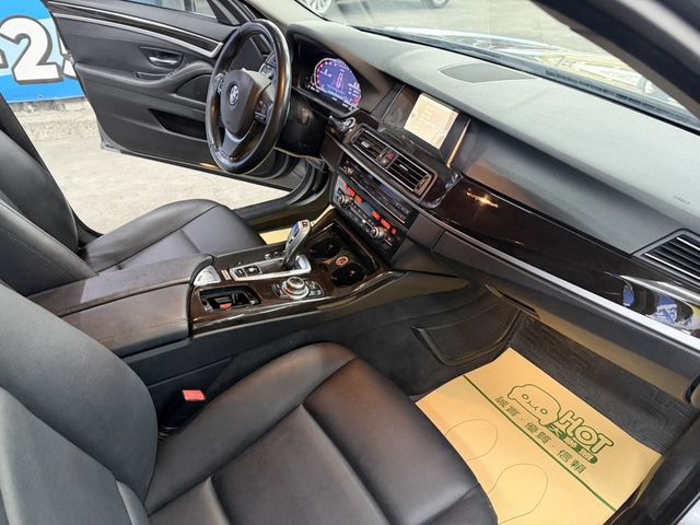 BMW寶馬 520D  第8張相片