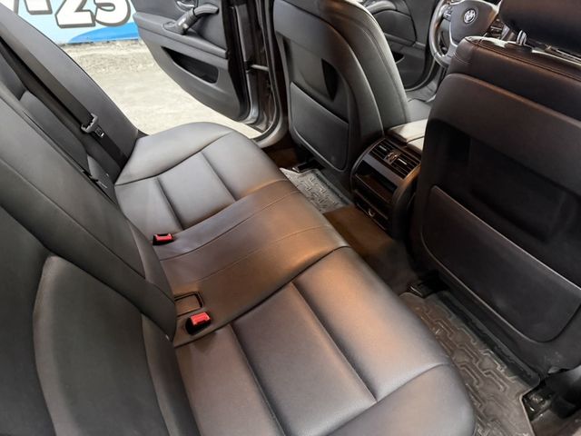 BMW寶馬 520D  第10張相片