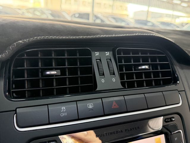 VOLKSWAGEN福斯 POLO  第12張相片