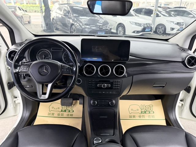 M-BENZ賓士 B180  第7張相片