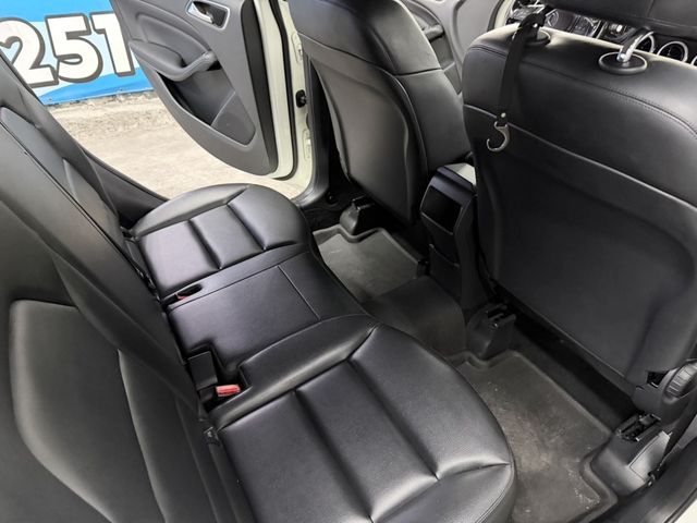 M-BENZ賓士 B180  第11張相片