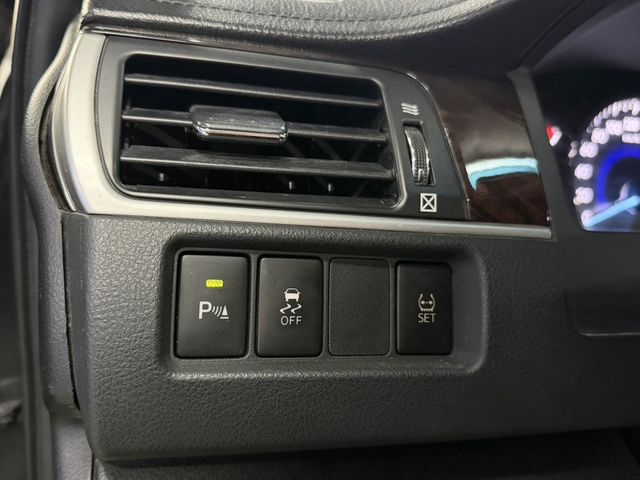 TOYOTA豐田 CAMRY  第14張相片