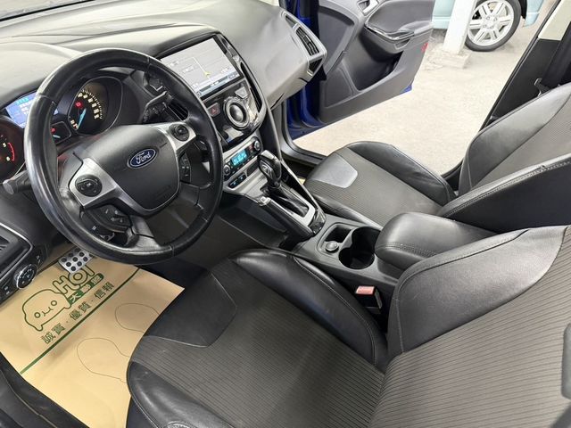 FORD福特 FOCUS  第8張相片