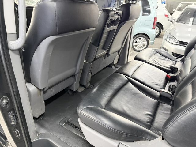 HYUNDAI現代 STAREX  第9張相片