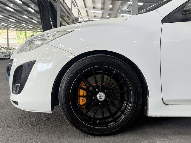 MAZDA馬自達 MAZDA 3  第16張相片