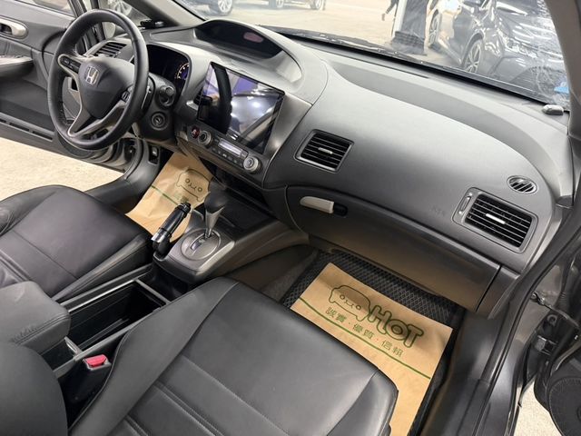 HONDA本田 CIVIC  第8張相片
