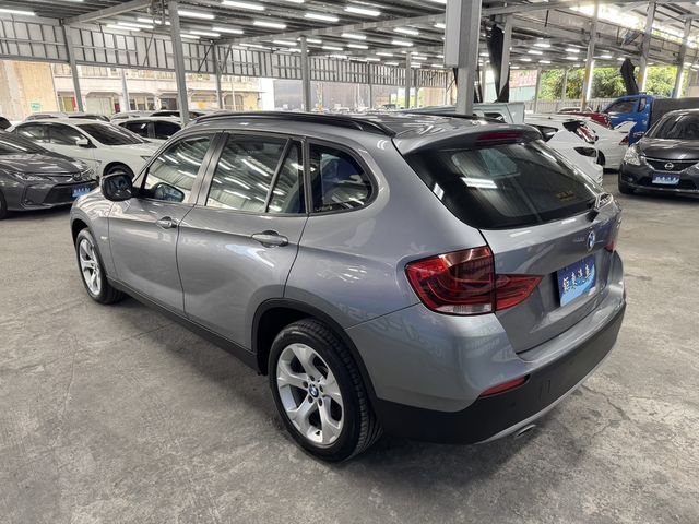 BMW寶馬 X1  第5張相片