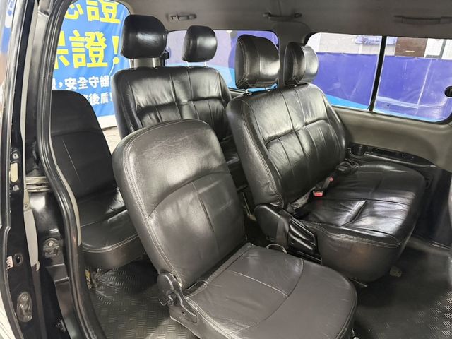 HYUNDAI現代 STAREX  第8張相片