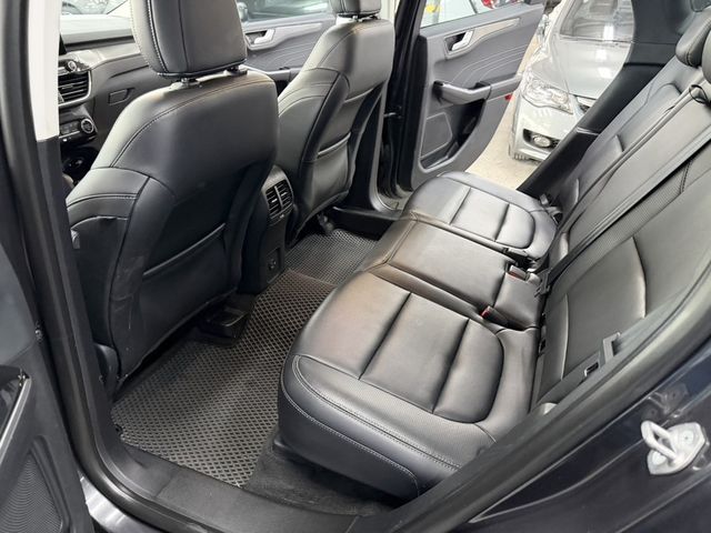 FORD福特 KUGA  第10張相片
