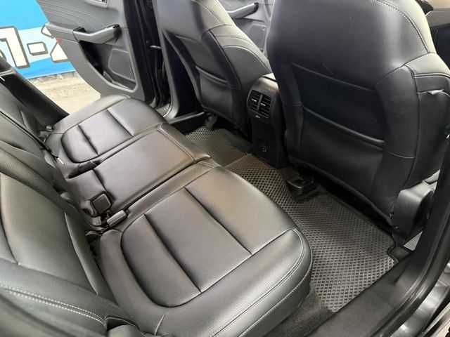 FORD福特 KUGA  第11張相片