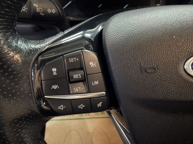 FORD福特 KUGA  第13張相片