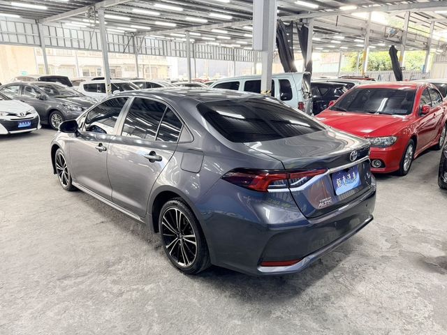 TOYOTA豐田 ALTIS  第5張相片