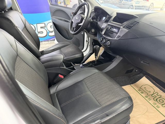MITSUBISHI三菱 ZINGER  第8張相片