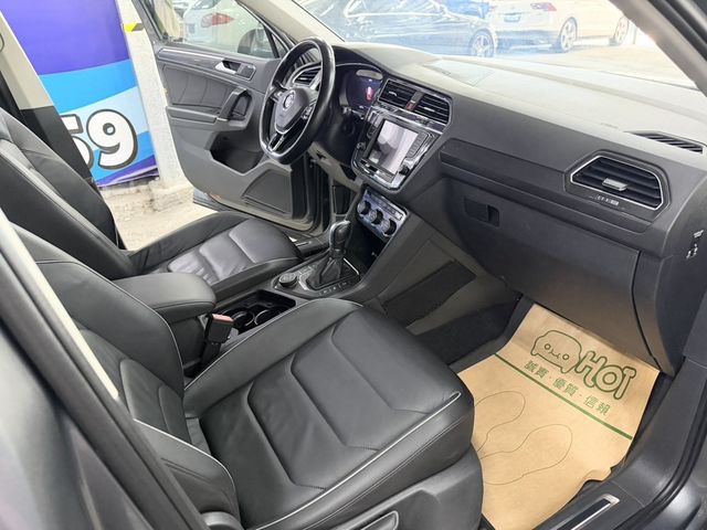VOLKSWAGEN福斯 TIGUAN  第9張相片
