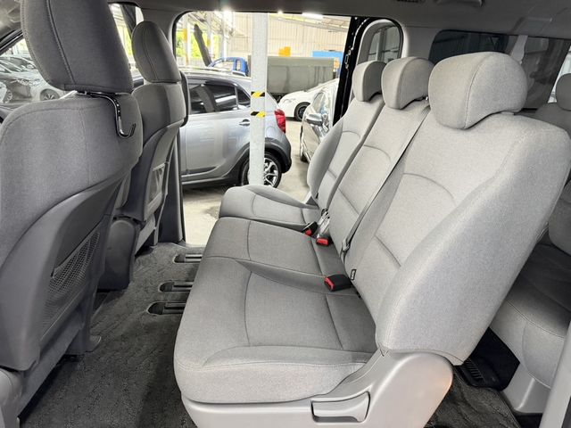 HYUNDAI現代 STAREX  第8張相片