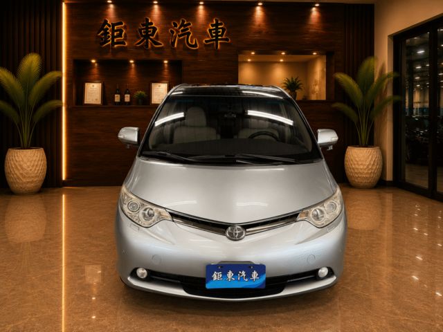 TOYOTA豐田 PREVIA  第2張相片
