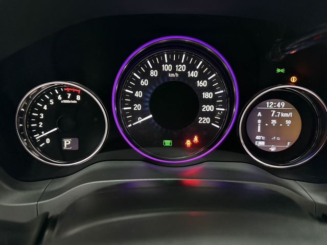 TOYOTA豐田 PRIUS C  第3張相片