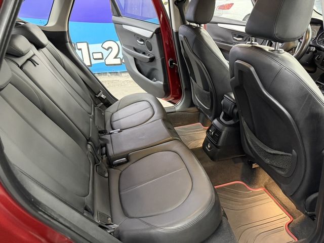 BMW寶馬 218I  第11張相片