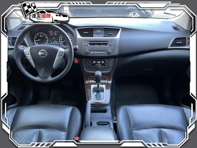 Nissan Sentra  第8張相片