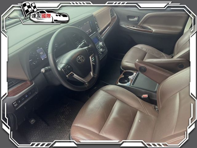 Toyota Sienna  第9張相片