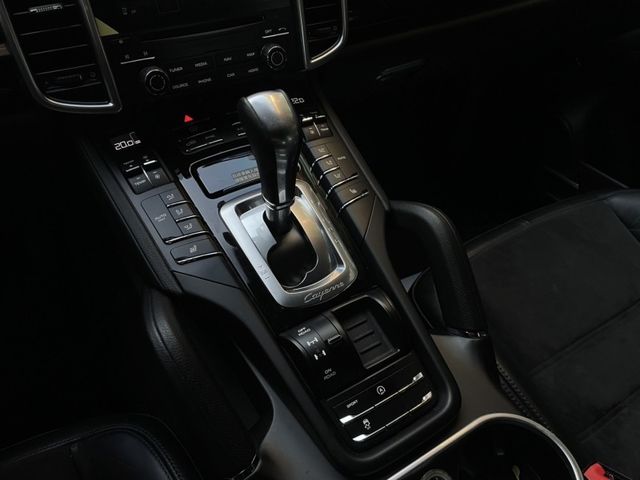 Porsche保時捷 Cayenne   第14張相片