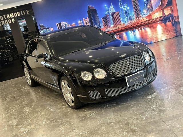 Bentley Continental Flying Spur  第13張相片