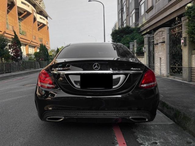 Mercedes-Benz/賓士 C300  第5張相片