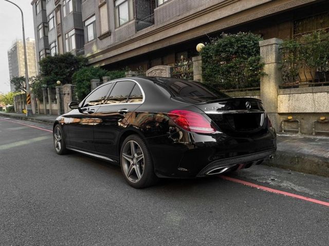 Mercedes-Benz/賓士 C300  第6張相片