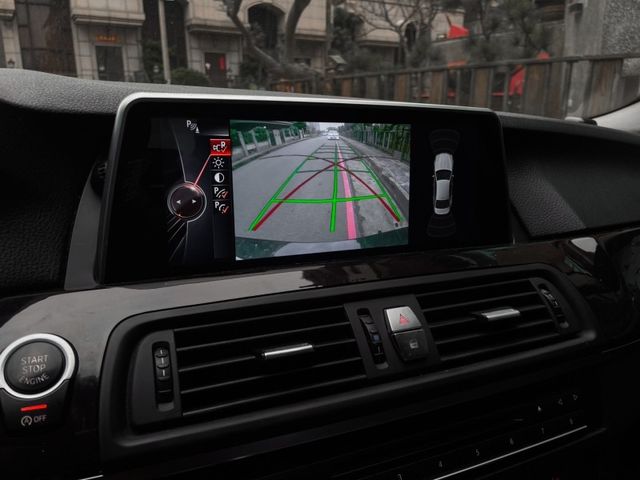 BMW/ 寶馬 528i  第10張相片