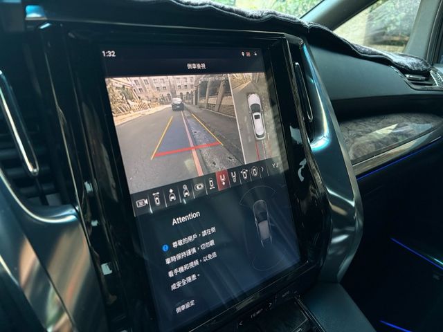 Toyota ALPHARD  第17張相片