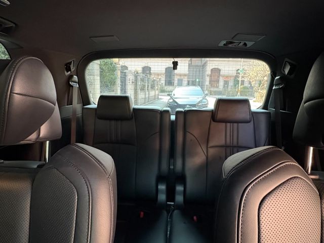 Toyota ALPHARD  第18張相片