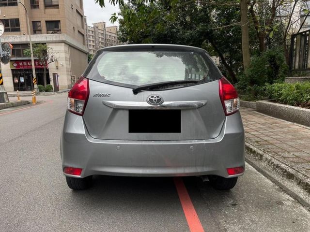 Toyota Yaris  第7張相片