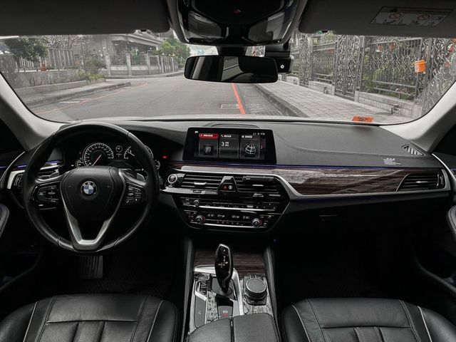 BMW/ 寶馬 520d  第11張相片