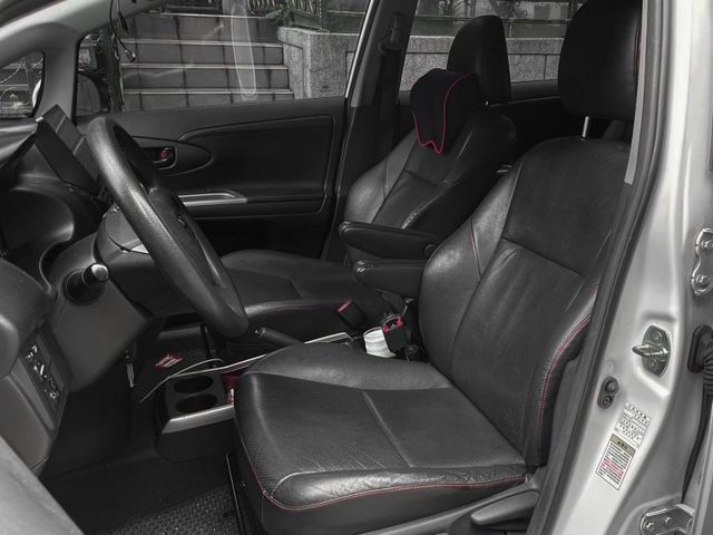 Toyota Wish  第9張相片