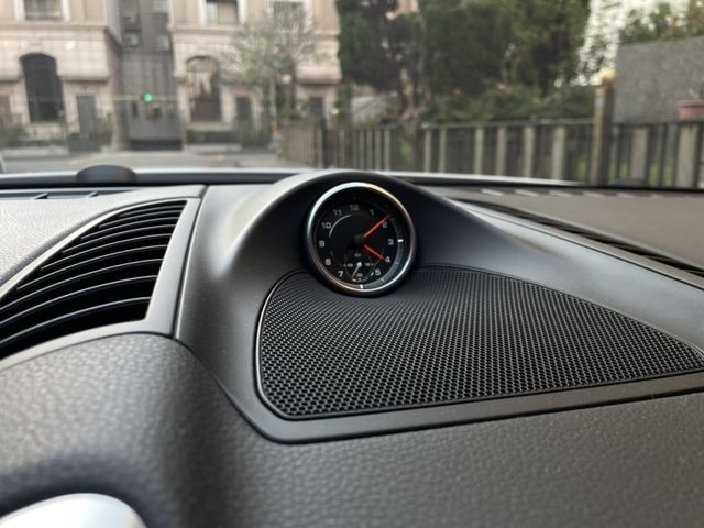 Porsche保時捷 Cayenne   第9張相片