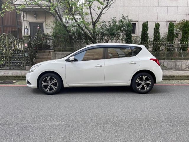 Nissan Tiida  第6張相片
